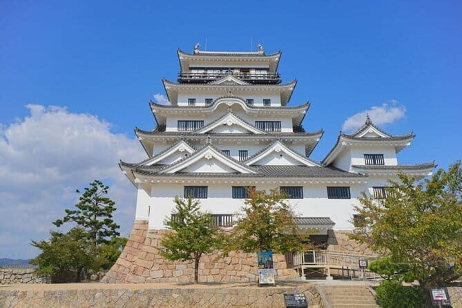 One Day Fukuyama Castle Tomonoura and Sensui jima Island Tour - An Authentic Day Exploring Fukuyama’s Heritage and Hidden Natural Beauty