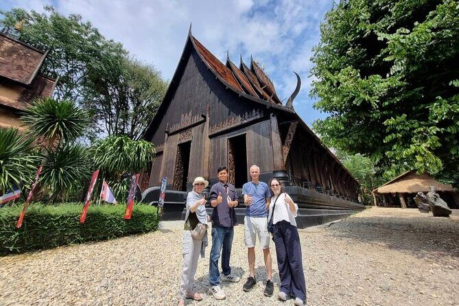 One Day Group Tour Experience in Chiangrai - Experience the Best of Chiang Rai in One Day With a Local Guide