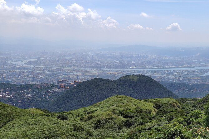One Day Hike around Taipei's Yangmingshan National Park - The Value of This Tour