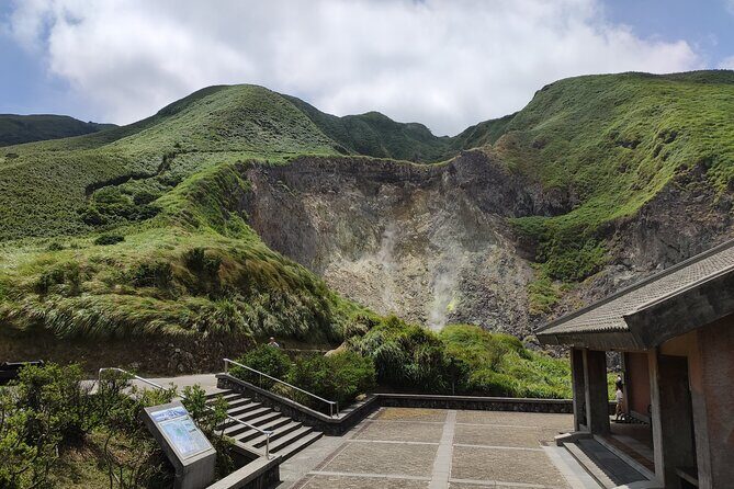 One Day Hike around Taipei's Yangmingshan National Park - FAQ