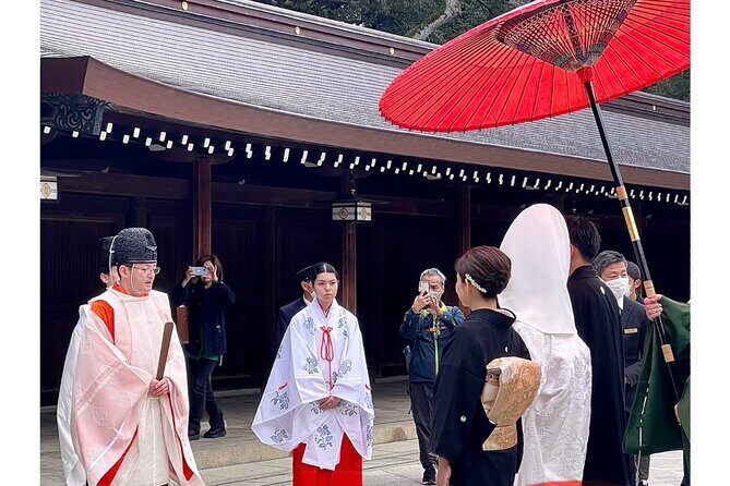 One day in Tokyo with Shrines, Asakusa and Hidden Local - A Personal Look at "One Day in Tokyo with Shrines, Asakusa, and Hidden Local"