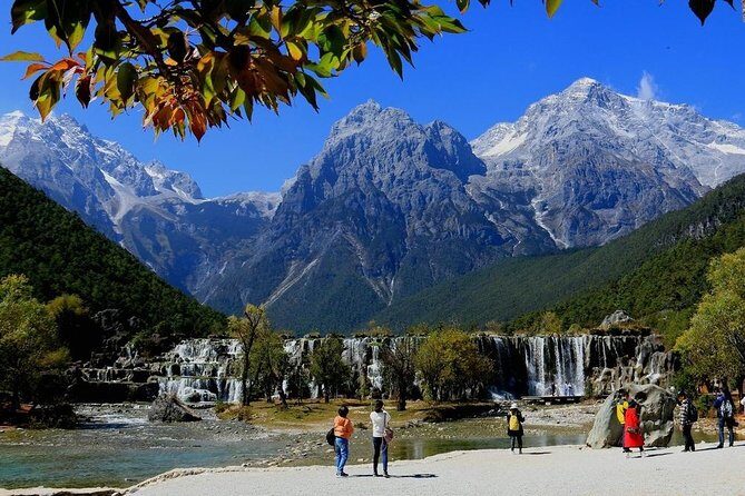 One day Jade Dragon Snow Mountain Tour with Impression Lijiang show - A Close Look at the Tour Experience
