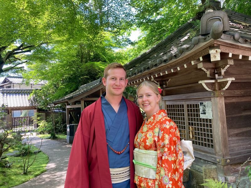 One Day Kimono Rental in Miyajima, Hiroshima - Garden photographs before the island walk