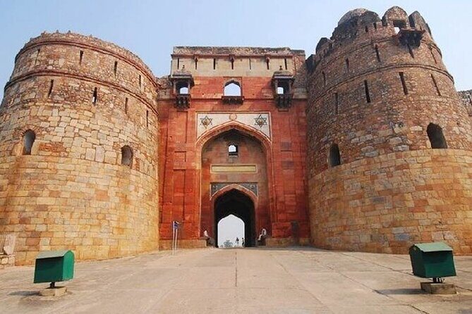 One Day New Delhi Custom Guided Sightseeing Trip by Cab - Key Points