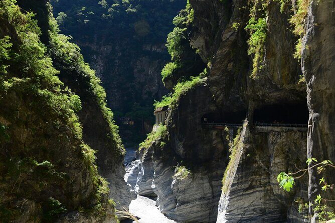 One-Day Private Tour in Hualien-Taroko National Park Included - The Sum Up