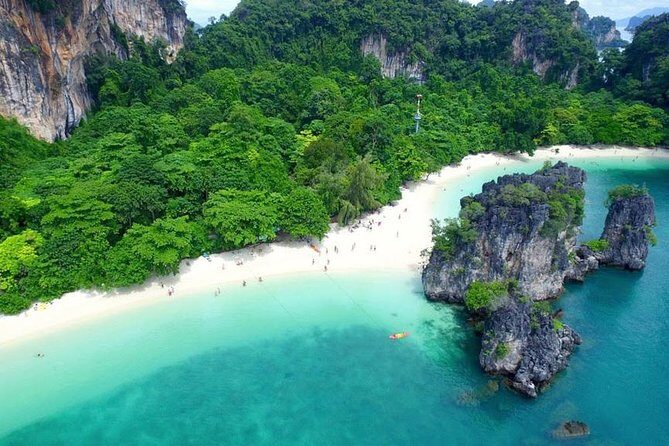 One-Day Tour at Hong Islands by Speedboat from Krabi - Exploring the Day Itself: What to Expect