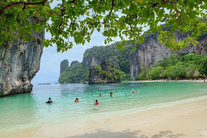 One-Day Tour at Hong Islands by Speedboat from Krabi - The Sum Up