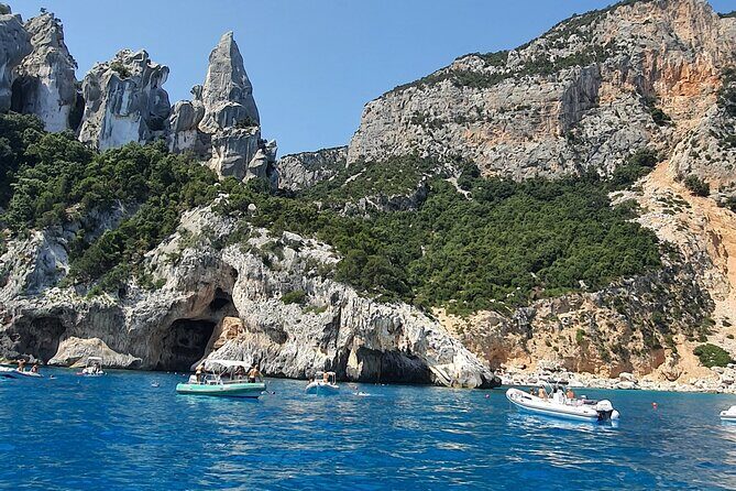 One day tour in rubber dinghy in the Gulf of Orosei with Skipper - Exploring the Itinerary in Detail