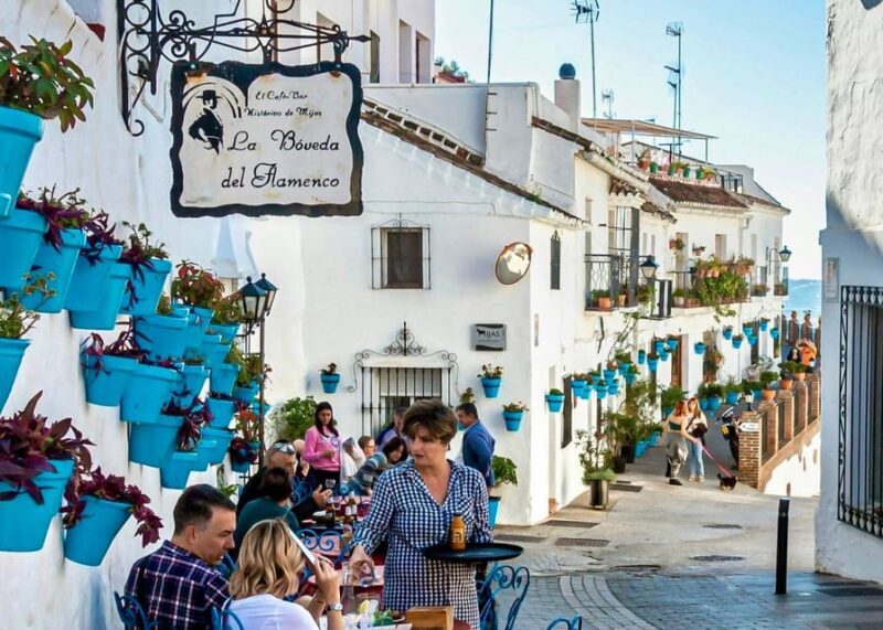 One Day Tour of Marbella, Mijas, Puerto Banus and Benalmadena - A Practical and Authentic Day Exploring the Costa del Sol
