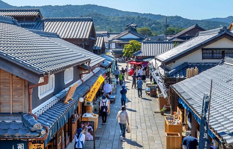 One-day tour of Nagoya Ise Grand Shrine and Mikimoto Pearl Island - What the price buys, and what it does not
