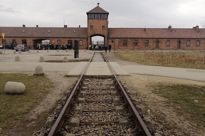 One Day Tour to Auschwitz-Birkenau from Warsaw by Car - Key Points