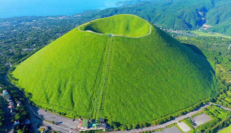 One-day tour to Mount Omuro in Tokyo and the Atami Fireworks Festival - A long ride from Shinjuku to the Izu Peninsula