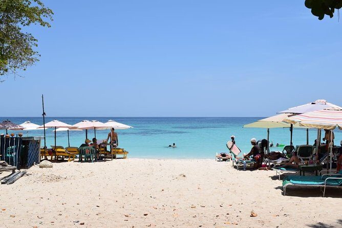 One-day tour to Playa Blanca by land Popular sector - Our Honest Take