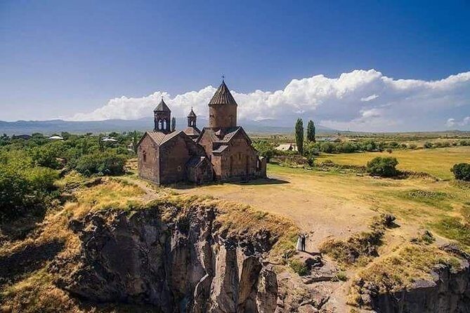 One Day Tour to Saghmosavank Monastery-Alphabet Valley-Amberd Fortress - Key Points