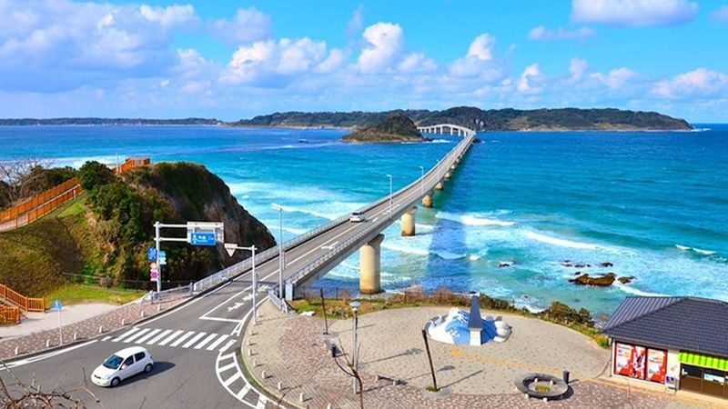 One-day trip to Fukuoka Akiyoshido Cave and Tsunoshima Bridge - Tsunoshima Bridge: the postcard stop