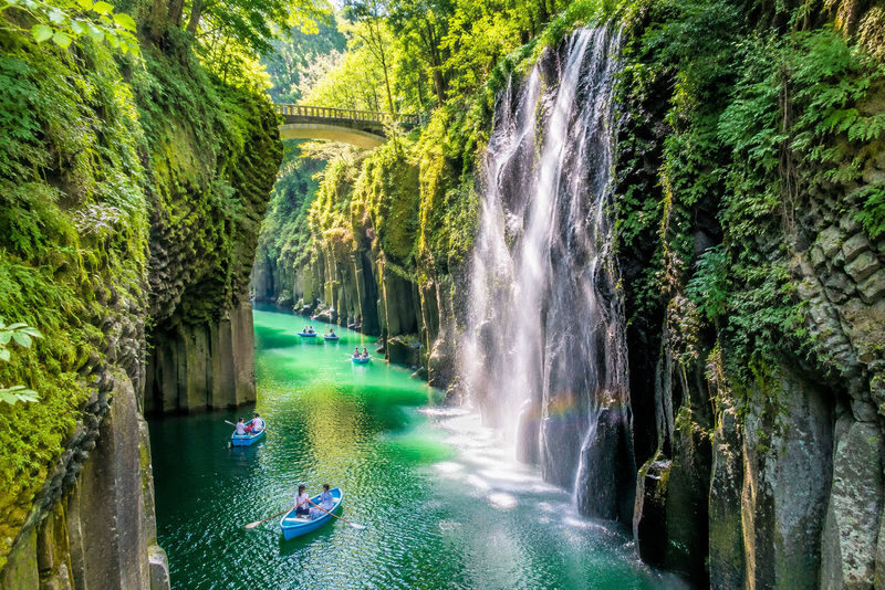 One-day trip to Kyushu Miyazaki: Kamishikimi Kumanoza Shrine & Takachiho Gorge & Ama-no-Iwato Shrine & Ama-no-Yasugawara (Departure from Fukuoka, including a special lunch) - Key points before you book