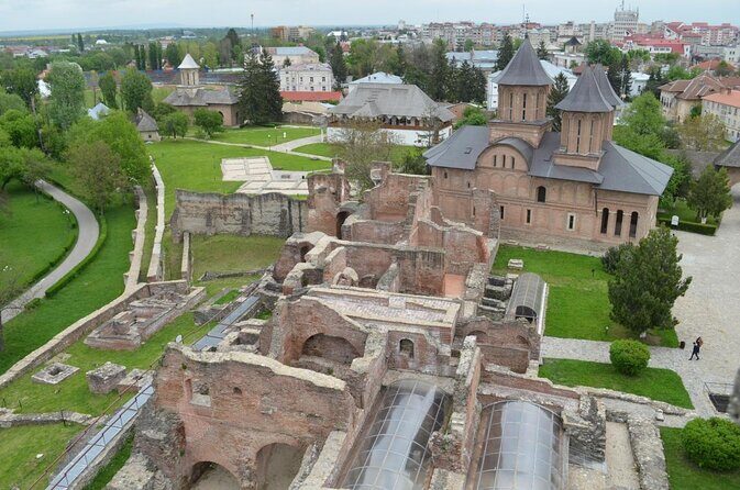 One-Day Vlad the Impaler Royal Court Private Tour from Bucharest - A Close Encounter with Romania’s Dark Past: One-Day Vlad the Impaler Royal Court Private Tour from Bucharest