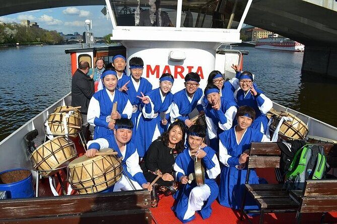 One Hour Boat Tour on Vltava River - FAQ