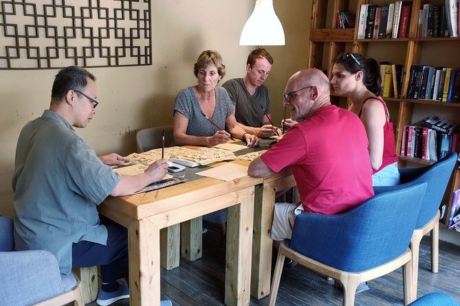 One Hour Chinese Calligraphy or Painting Lessons in Your Yangshuo Hotel - FAQ