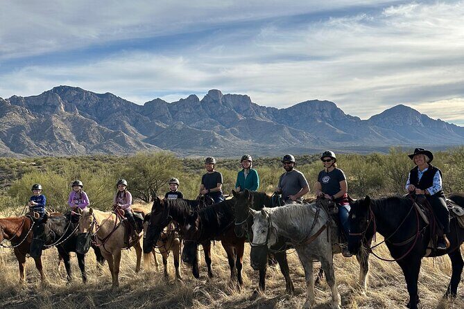 One Hour Guided Horseback Ride - Exploring Tucson’s Natural Beauty on a Guided Horseback Ride