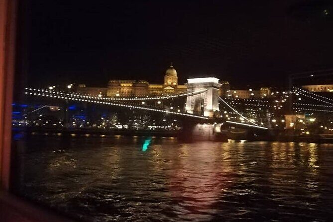 One hour Hen or Stag private party boat Budapest with unlimited beer and wine - Who Should Consider This Experience?