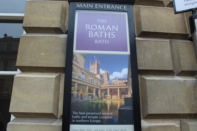 One Way or Round Trip Private Transfer: Heathrow Airport to Bath - A Comfortable and Flexible Journey from Heathrow to Bath