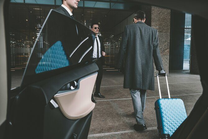 One-way Private Airport Transfer to Sarajevo - A Smooth Welcome: One-way Private Airport Transfer to Sarajevo