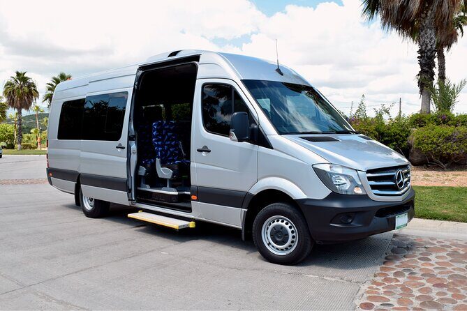 One Way Private Airport Transportation at Los Cabos - A Practical, Comfortable Way to Start and End Your Los Cabos Trip