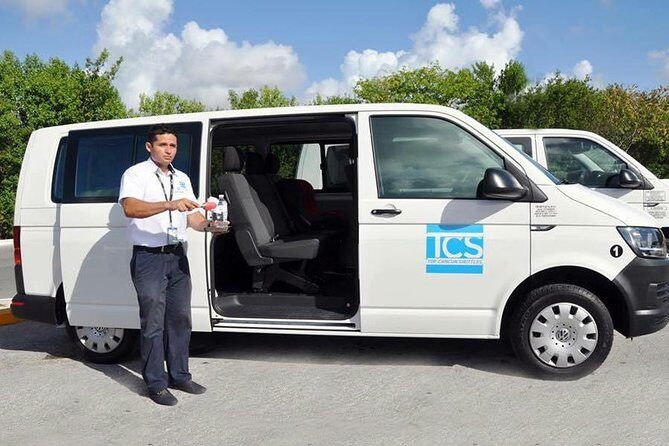 One-way private transfer Cancun Airport - Puerto Aventuras. - Experience a Private Transfer from Cancun Airport to Puerto Aventuras