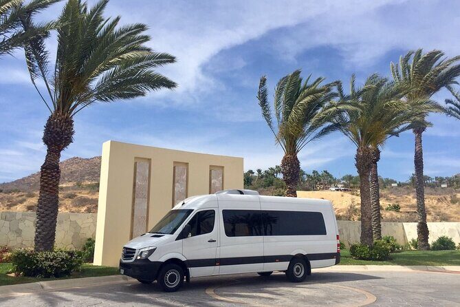 One Way Private Transfer from Airport to Cabo San Lucas Area - Key Points