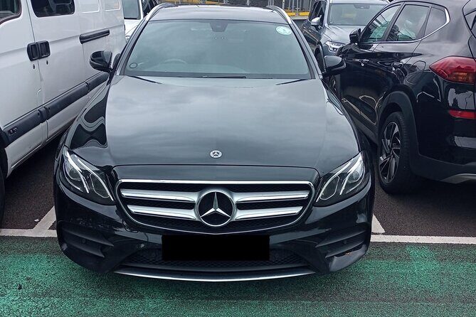One Way Taxi Transfer from London to Heathrow Airport - Detailed Experience Breakdown