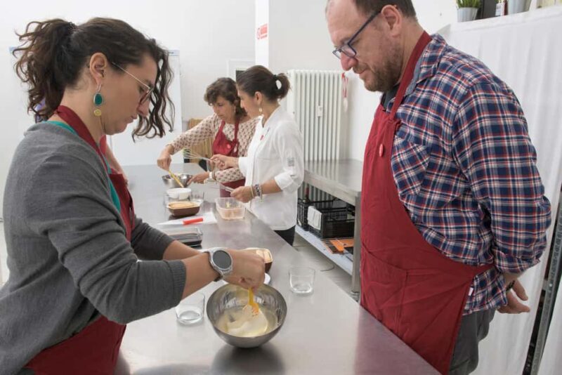 only in ITALIAN - International aperitif + cooking class in Italian - Conclusione