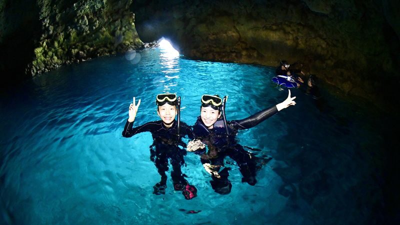 Onna Village Blue Cave Diving & Snorkeling (Boat Course) (Unlimited Photos & Videos, Free Parking & Shower) - The boat makes Blue Cave access easier