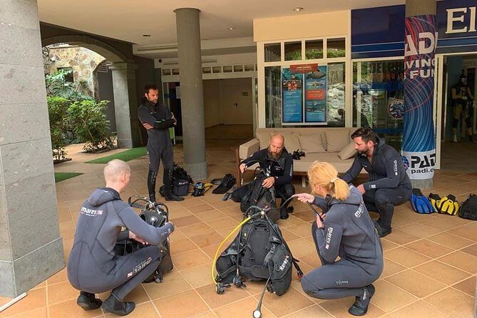 Open Water Diver Scuba Diving Course in Puerto de Mogan - Discovering the Underwater World with the Open Water Diver Scuba Course in Puerto de Mogan