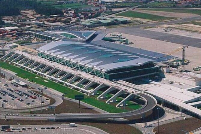 Oporto Airport: Private Arrival Transfer to Porto city hotels - Real Traveler Insights: What Do Others Say?