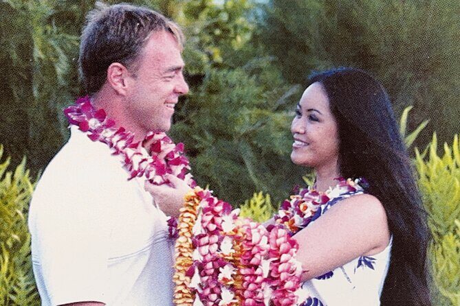 Orchid Airport Lei Greeting (Maui, Kahului Airport, OGG) - Who Will Love This Experience?