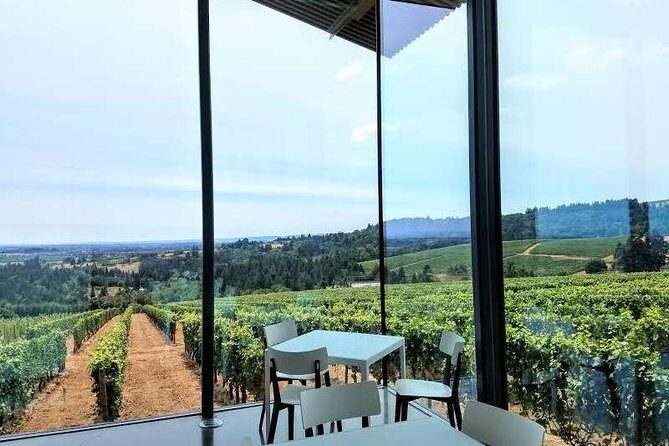 Oregon Wine Tour-Full Day Tour with Lunch Stop - Key Points