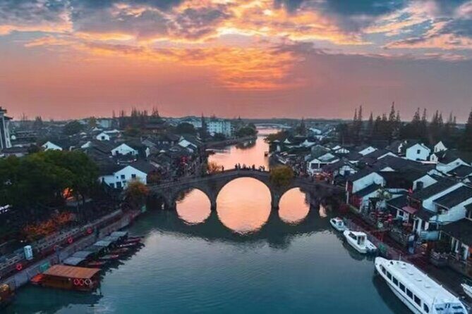 Oriental Venice Customized Tour in Shanghai - Exploring the Waterways and Gardens of Zhujiajiao