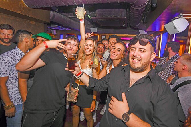 Original Amsterdam Pub Crawl - The Full Experience: What to Expect