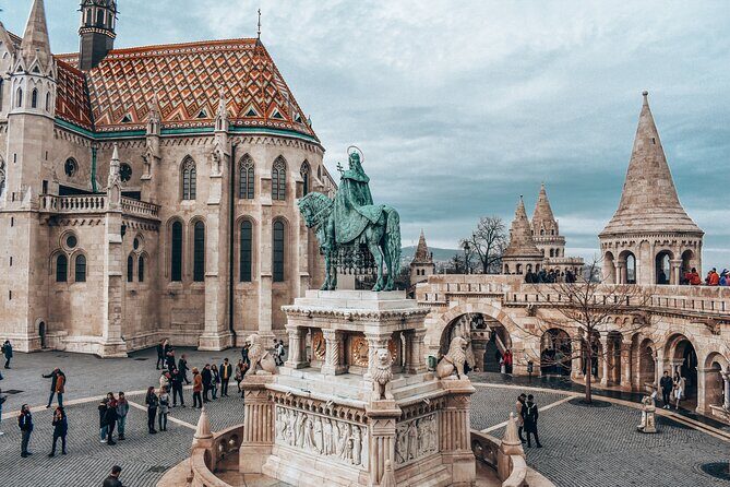 Original Budapest Alternative Street Art & Jewish Tour - Key Points