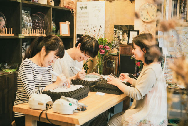 Original Glass Making Experience (Tokyo) - Choose a piece made in Sumida