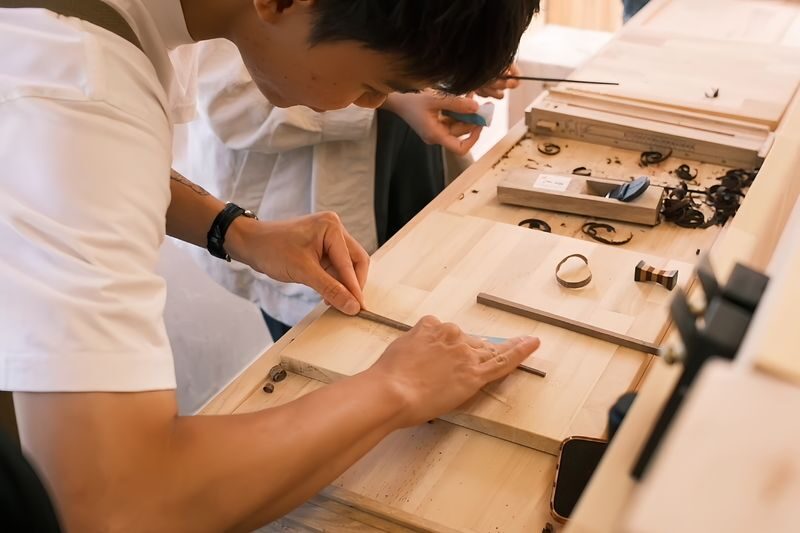 Original Japanese Chopstick Making Experience in Kyoto Gion (CHOPSTICKS LAB MISAKI) - Engraving, photos, and what you take home
