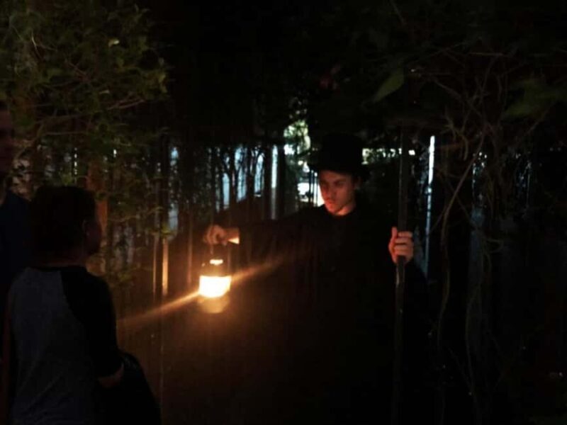 Orlando: Guided Ghost Tour - Orlando: Guided Ghost Tour – A Spooky Stroll Through Winter Park’s Haunted Past