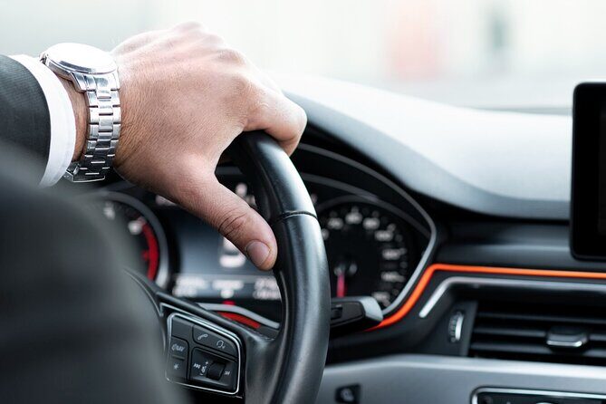 Orlando MCO To or From Convention Center Mercedes Sprinter 14 PAX - A Detailed Look at the Experience