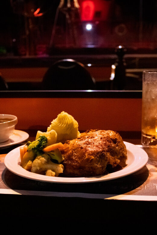 Orlando: Pirates Adventure Dinner Show with Drinks - A Deep Dive into the Pirate Adventure
