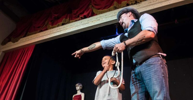 Orlando: The Outta Control Magic Comedy Dinner Show - An In-Depth Look at the Outta Control Magic Comedy Dinner Show