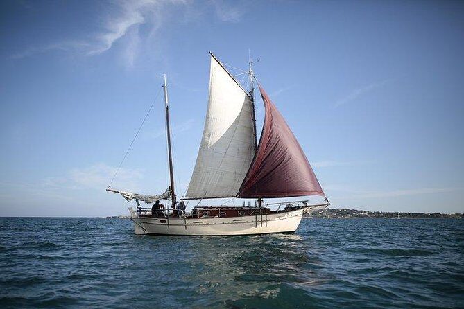 Ortigia and Plemmirio on a sailing boat - Ortigia and Plemmirio on a Sailing Boat: A Detailed Review