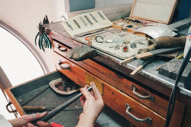 Ortigia Artisan Tour - Who Should Consider This Tour?