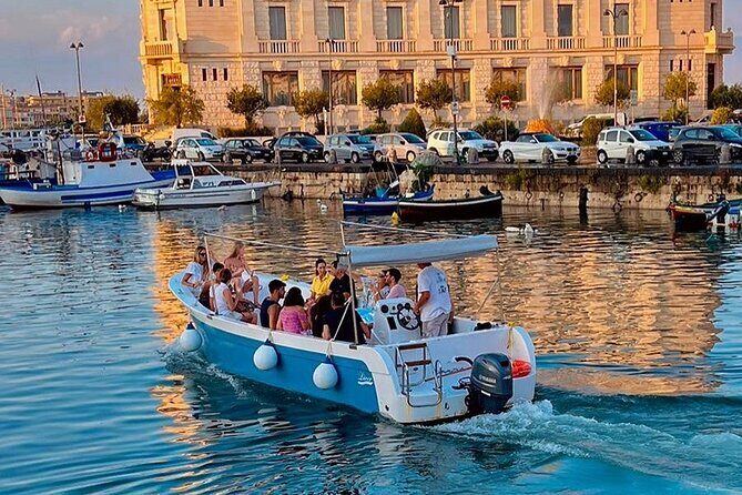 Ortigia Island and Sea Caves Boat Tour with Prosecco - Discovering Ortigia by Sea: A Practical, Authentic Boat Tour