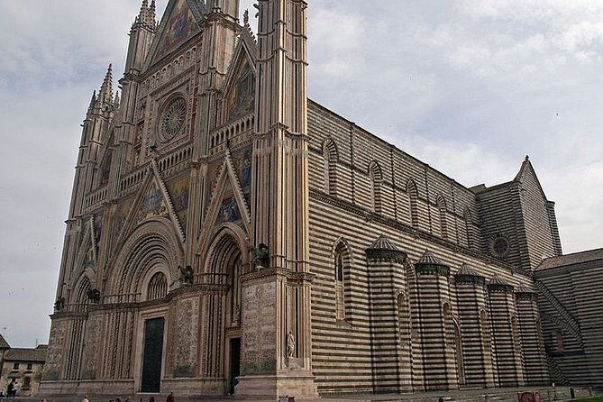 Orvieto and Civita di Bagnoregio from Rome Private Day Tour - How the Tour Works: Practical Details and Comfort